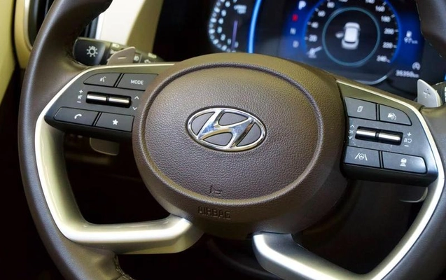 imagem-https://www.socarrao.com.br/sc-vehicle-images-prod/3341524/1789220094104-8274321_3_B_ee870a49c4.jpeg