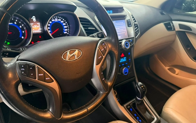 imagem-https://www.socarrao.com.br/sc-vehicle-images-prod/3341724/1787238819514-V2hhdHNBcHAgSW1hZ2UgMjAyNi0wOC0yMCBhdCAxMS41MC4zMyAoMSkuanBlZw.jpeg