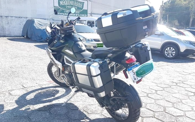 imagem-https://www.socarrao.com.br/sc-vehicle-images-prod/3341766/1787924469140-8399366_25_B_9c249df8f2.jpeg