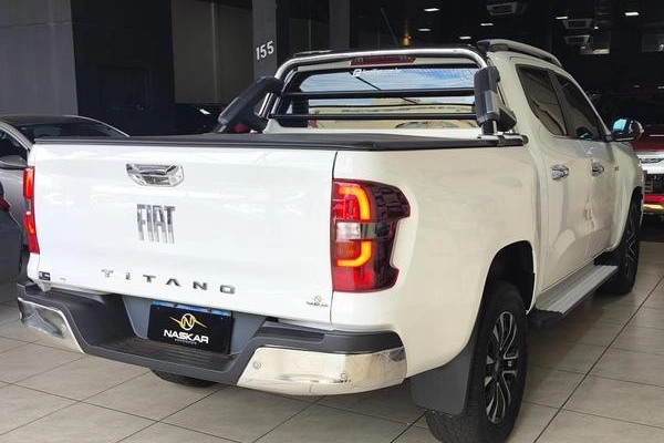 imagem-https://www.socarrao.com.br/sc-vehicle-images-prod/3342147/1788439456059-8397339_5_B_418750af5a.jpeg