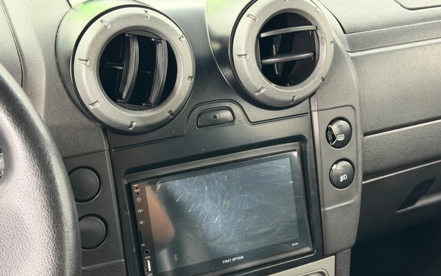 imagem-https://www.socarrao.com.br/sc-vehicle-images-prod/3342152/1787240508560-782e3d6d-2459-4244-ac51-0448b4cd8265.jpg