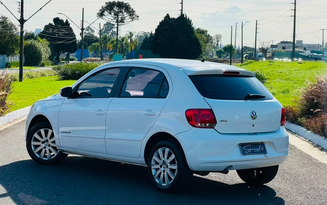 imagem-https://www.socarrao.com.br/sc-vehicle-images-prod/3342277/1787240766026-V2hhdHNBcHAgSW1hZ2UgMjAyNi0wOC0xOSBhdCAxNi4xMi40MiAoMSkuanBlZw.jpeg