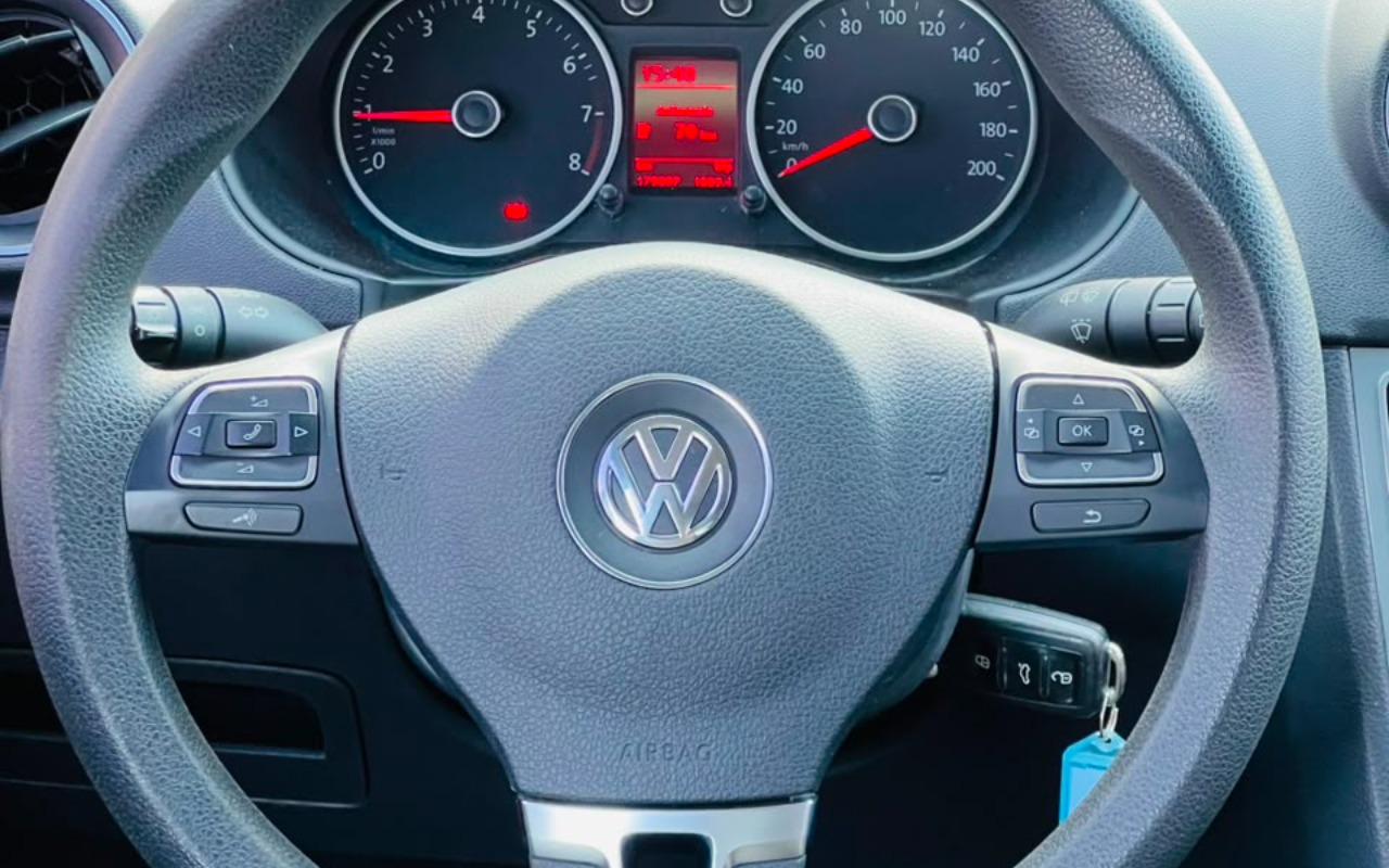 imagem-https://www.socarrao.com.br/sc-vehicle-images-prod/3342277/1787240766561-V2hhdHNBcHAgSW1hZ2UgMjAyNi0wOC0xOSBhdCAxNi4xMi40NyAoMSkuanBlZw.jpeg