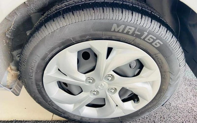 imagem-https://www.socarrao.com.br/sc-vehicle-images-prod/3342334/1789579344894-8127928_19_B_da8effbb1a.jpeg