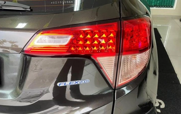 imagem-https://www.socarrao.com.br/sc-vehicle-images-prod/3342343/1788898220316-8241821_14_B_3f25f931ee.jpeg
