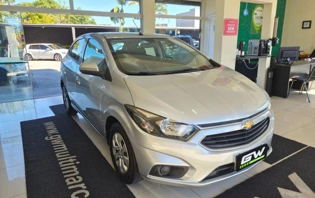 imagem-https://www.socarrao.com.br/sc-vehicle-images-prod/3342348/1788276565246-8275727_1_B_f68d96a7d0.jpeg