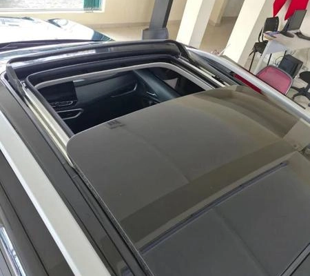 imagem-https://www.socarrao.com.br/sc-vehicle-images-prod/3342351/1790004142037-8287094_18_B_046d9d1cc3.jpeg