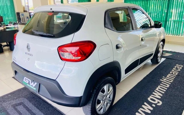imagem-https://www.socarrao.com.br/sc-vehicle-images-prod/3342354/1787401047624-8298687_15_B_fcdd853594.jpeg