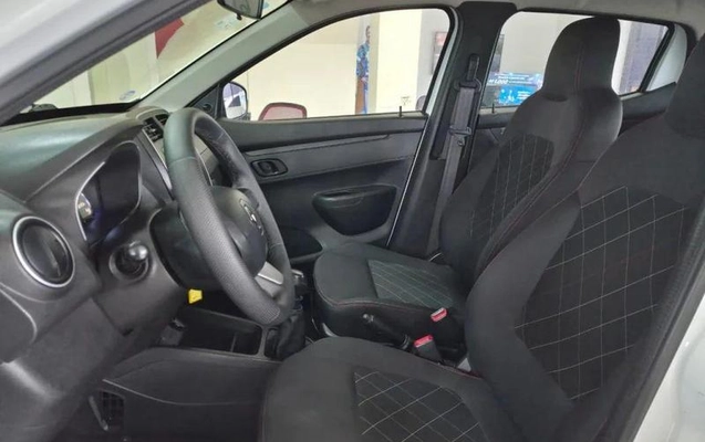 imagem-https://www.socarrao.com.br/sc-vehicle-images-prod/3342354/1787401047630-8298687_0_B_61785fdba8.jpeg