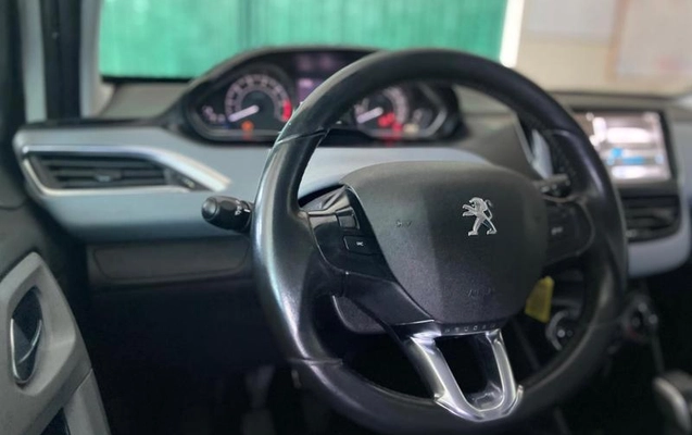 imagem-https://www.socarrao.com.br/sc-vehicle-images-prod/3342362/1788375365646-8348195_11_B_c45be79115.jpeg