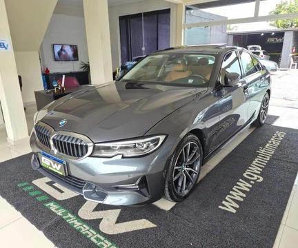 BMW 320i 2022 Cinza — foto 1 de 3