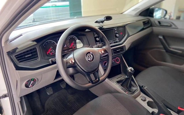 imagem-https://www.socarrao.com.br/sc-vehicle-images-prod/3342366/1789477344066-8358221_14_B_3d6e40d8bc.jpeg