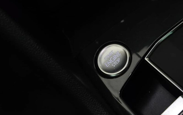 imagem-https://www.socarrao.com.br/sc-vehicle-images-prod/3342377/1789068009520-8388090_1_B_9abd40ddc9.jpeg