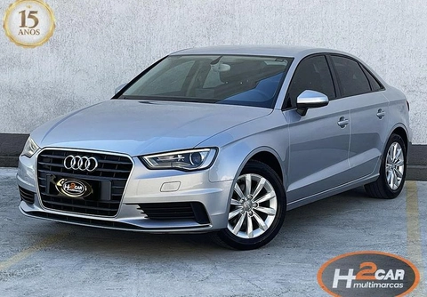 Audi A3 2015 Prata — foto 1 de 3
