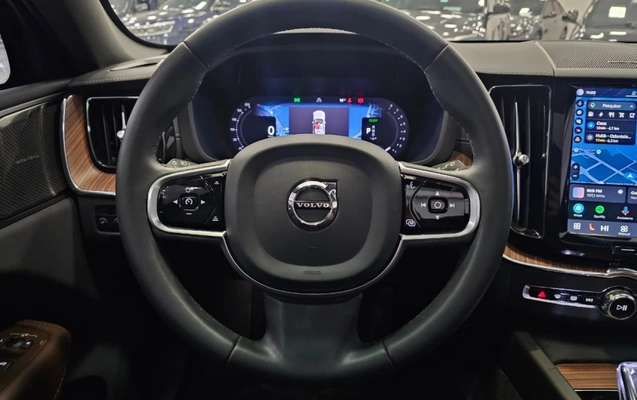imagem-https://www.socarrao.com.br/sc-vehicle-images-prod/3343031/1788207204030-30WwGNY5I6Kl7ZwaLxH24wrxFF7RPViE.jpg