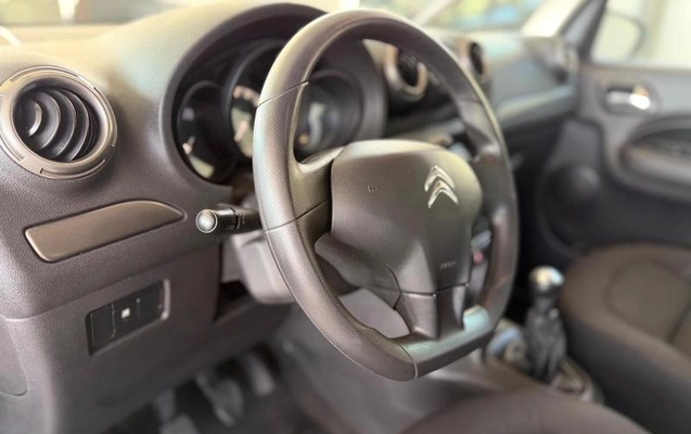 imagem-https://www.socarrao.com.br/sc-vehicle-images-prod/3343121/1791314051478-8364698_11_B_125dc6b212.jpeg