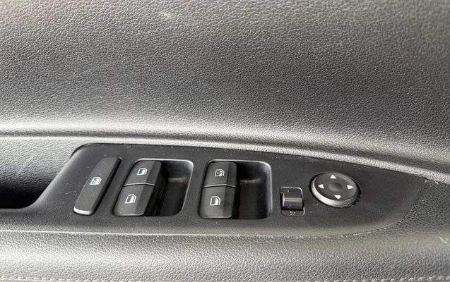 imagem-https://www.socarrao.com.br/sc-vehicle-images-prod/3343247/1791314155785-8269444_16_B_1e690507ea.jpeg