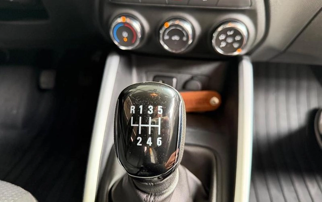 imagem-https://www.socarrao.com.br/sc-vehicle-images-prod/3343327/1791314203104-8234855_16_B_f5ef1f804e.jpeg