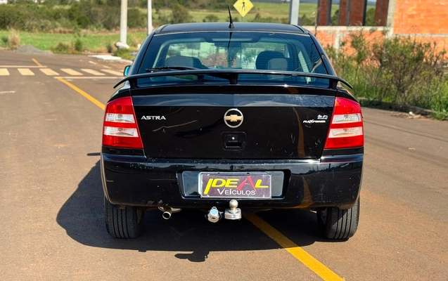 imagem-https://www.socarrao.com.br/sc-vehicle-images-prod/3343378/1787243948657-f88a9482e5a14d779e5ddf52e68aa17b_1787237799099.jpg