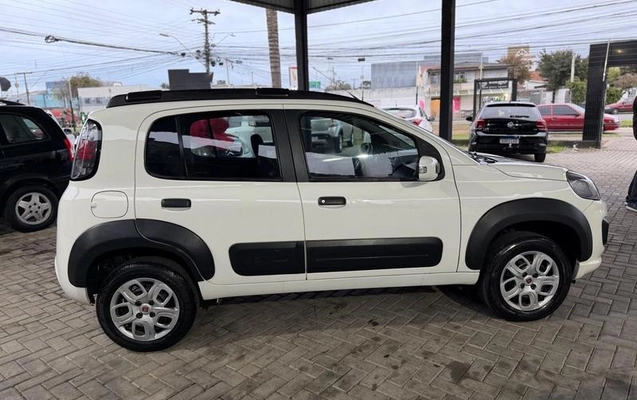 imagem-https://www.socarrao.com.br/sc-vehicle-images-prod/3343413/1791314369557-8304320_3_B_dbc69db7e5.jpeg