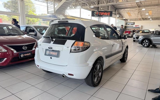 imagem-https://www.socarrao.com.br/sc-vehicle-images-prod/3343502/1787950070851-8386977_3_B_4482a0e9d5.jpeg
