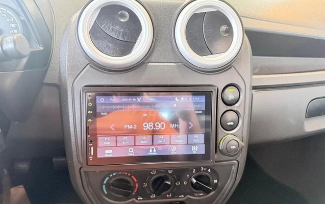 imagem-https://www.socarrao.com.br/sc-vehicle-images-prod/3343502/1787950070867-8386977_12_B_6fc27f7ce8.jpeg