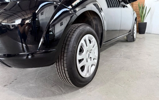 imagem-https://www.socarrao.com.br/sc-vehicle-images-prod/3343569/1789501777084-gb-1cba07e.jpeg
