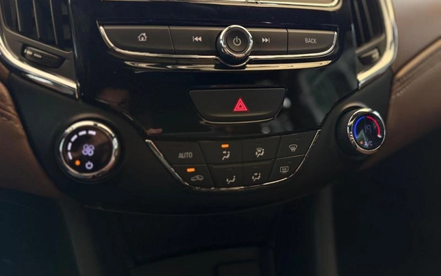 imagem-https://www.socarrao.com.br/sc-vehicle-images-prod/3343790/1788960595149-8399811_19_B_de178e743a.jpeg