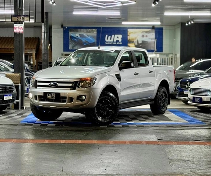 Ford Ranger 2016 Prata — foto 1 de 3