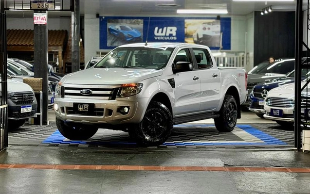 imagem-https://www.socarrao.com.br/sc-vehicle-images-prod/3343792/1787245624751-8311160_0_B_12819871e5.jpeg