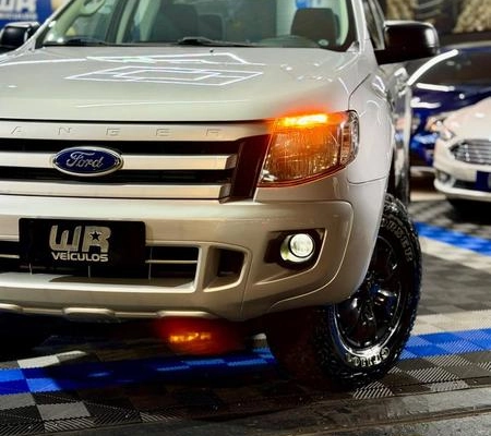 imagem-https://www.socarrao.com.br/sc-vehicle-images-prod/3343792/1787245624755-8311160_3_B_5d32b78665.jpeg
