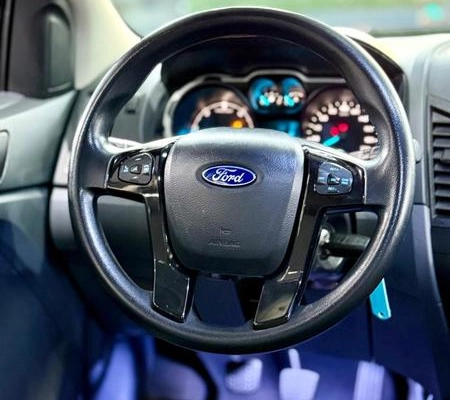 imagem-https://www.socarrao.com.br/sc-vehicle-images-prod/3343792/1787245624771-8311160_18_B_32314f9c05.jpeg