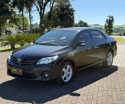 Toyota Corolla 2014 Preto — foto 1 de 3