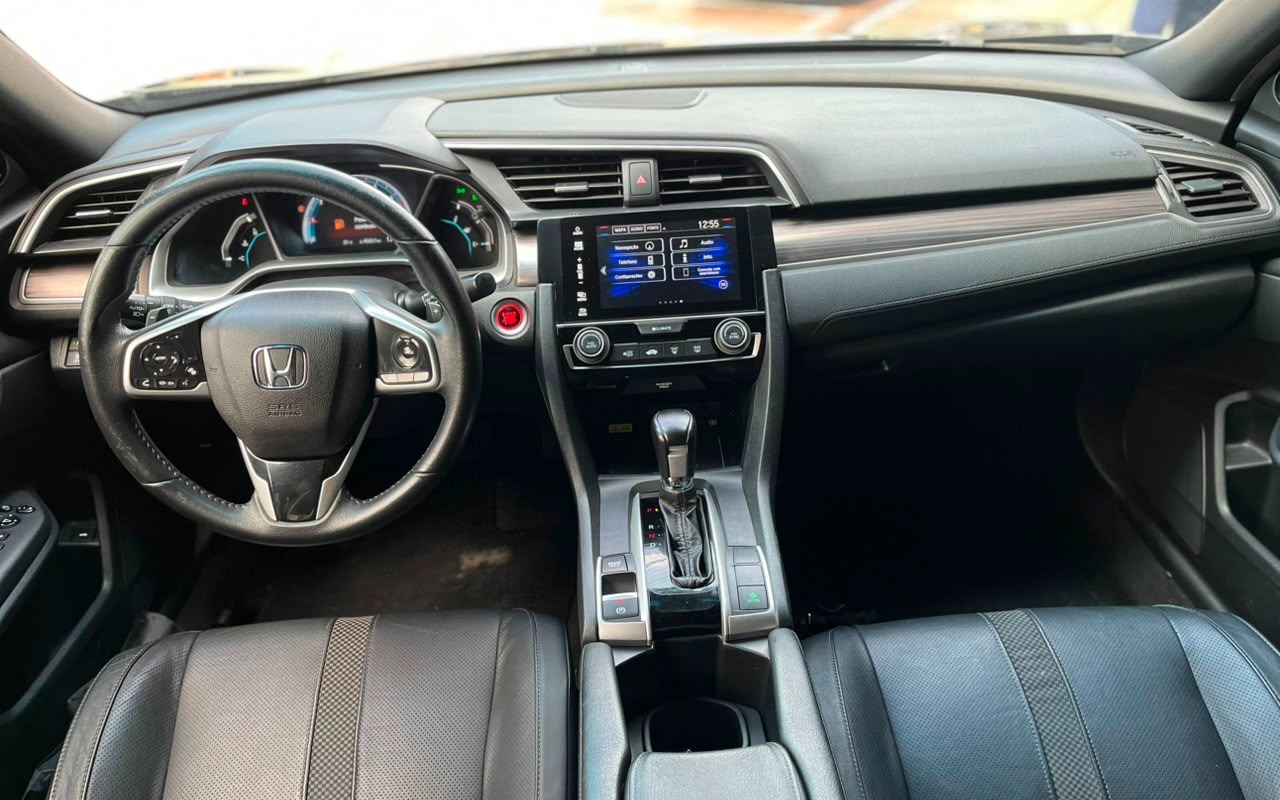 imagem-https://www.socarrao.com.br/sc-vehicle-images-prod/3343872/1787245912551-V2hhdHNBcHAgSW1hZ2UgMjAyNi0wOC0yMCBhdCAxMy4zMi4wOCAoMSkuanBlZw.jpeg