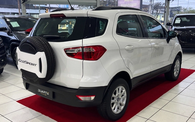 imagem-https://www.socarrao.com.br/sc-vehicle-images-prod/3343899/1787246173028-MDA4LkpQRy5qcGc.jpg