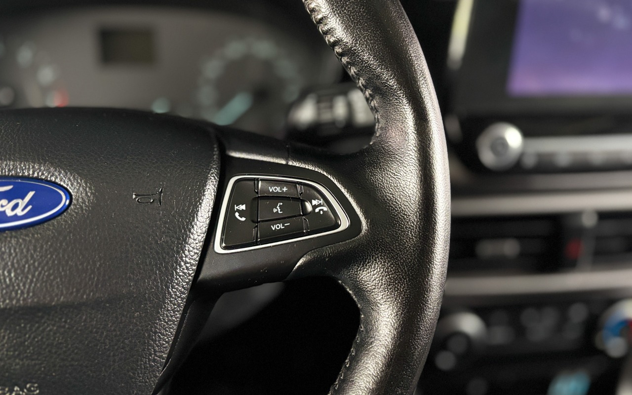 imagem-https://www.socarrao.com.br/sc-vehicle-images-prod/3343899/1787246173320-MDEyLkpQRy5qcGc.jpg