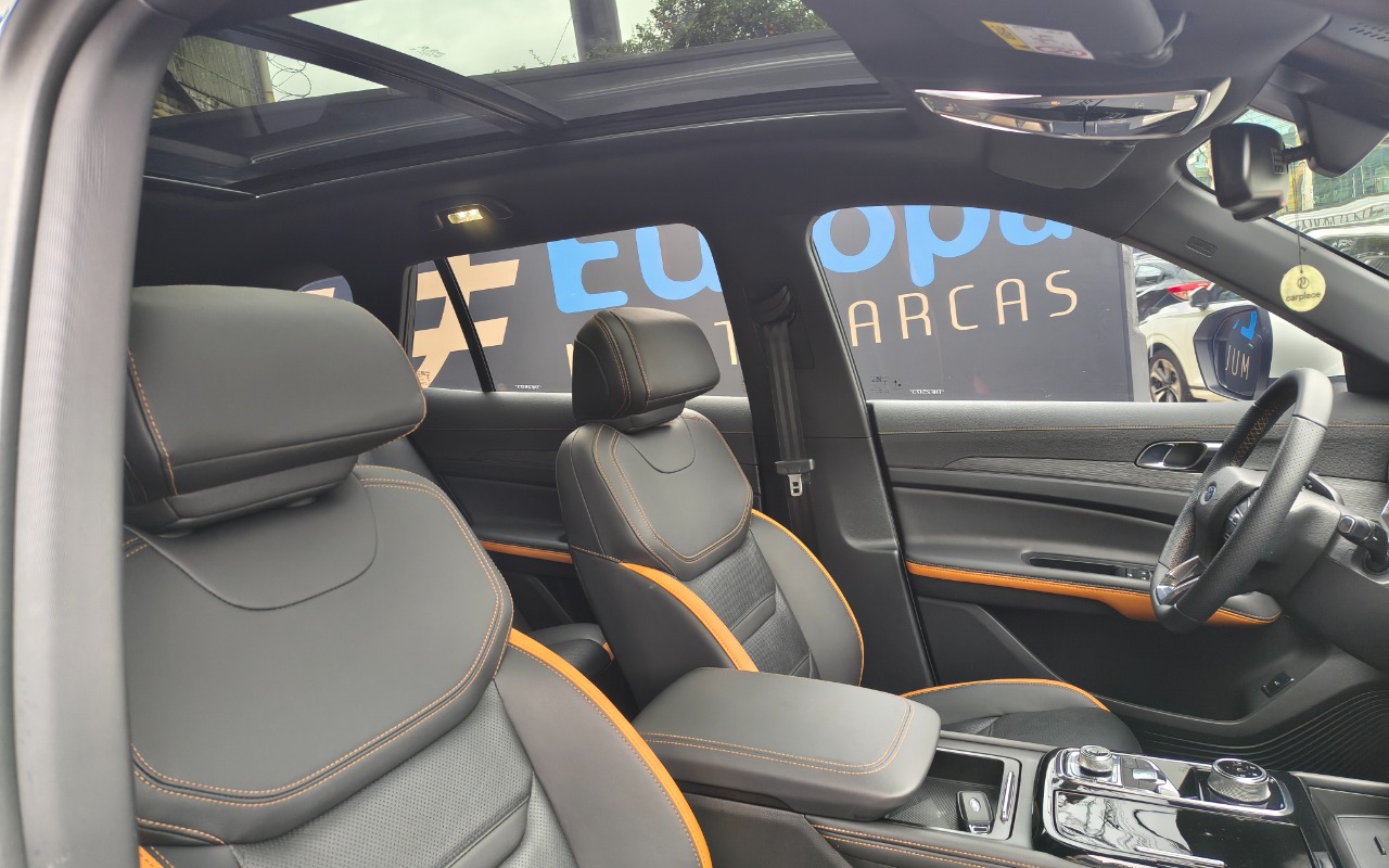 imagem-https://www.socarrao.com.br/sc-vehicle-images-prod/3343924/1787417790367-SU1HXzIwMjYwODIxXzExMTUzMzg3Nl9IRFIgLSBDb3BpYS5qcGc.jpg