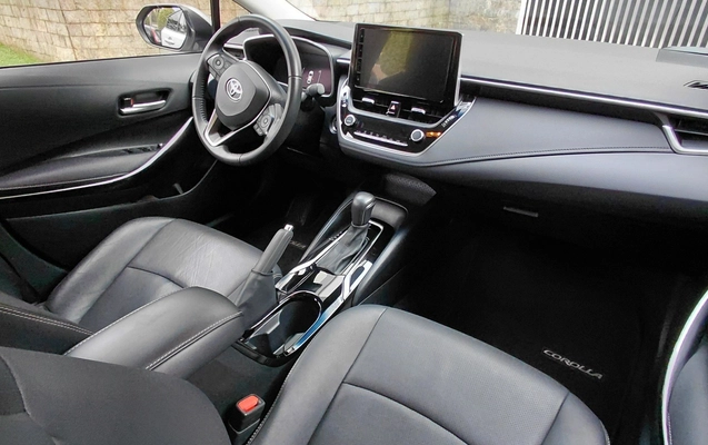 imagem-https://www.socarrao.com.br/sc-vehicle-images-prod/3344009/1787246880215-MjAyNjA4MTNfMDk1MjI3LmpwZw.jpg