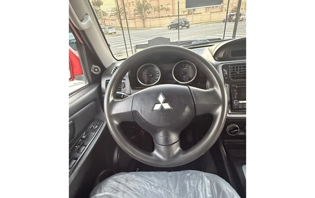 imagem-https://www.socarrao.com.br/sc-vehicle-images-prod/3344324/1787247638002-14_023952.jpg