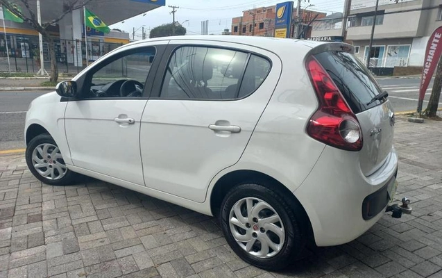 imagem-https://www.socarrao.com.br/sc-vehicle-images-prod/3344334/1787412899776-8400052_0_B_8c09fab78a.jpeg
