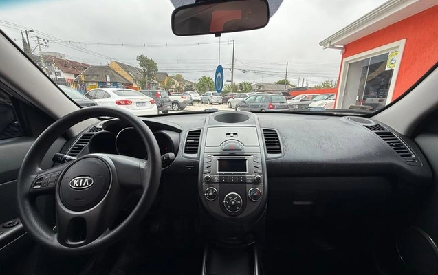 imagem-https://www.socarrao.com.br/sc-vehicle-images-prod/3344360/1788375935329-8400090_7_B_4a8530845c.jpeg
