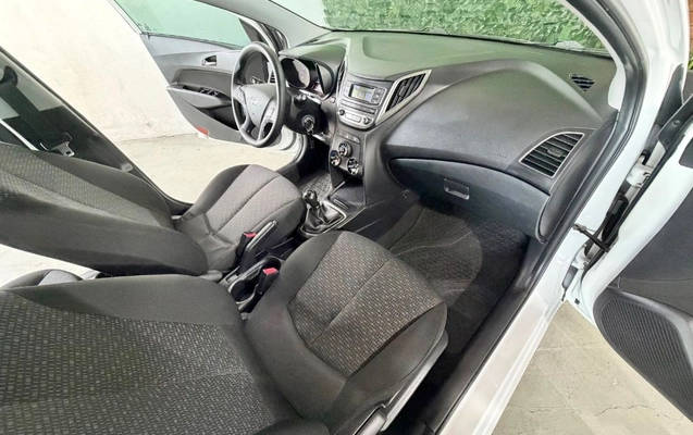 imagem-https://www.socarrao.com.br/sc-vehicle-images-prod/3344478/1789503624861-gb-dfea6f3.jpeg