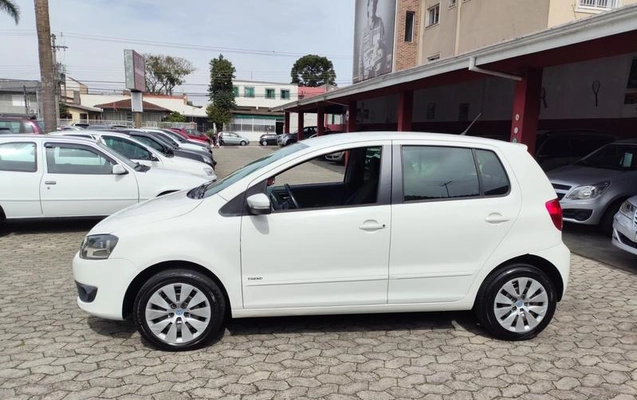 imagem-https://www.socarrao.com.br/sc-vehicle-images-prod/3344644/1788265762406-8399880_11_B_d709052fc8.jpeg