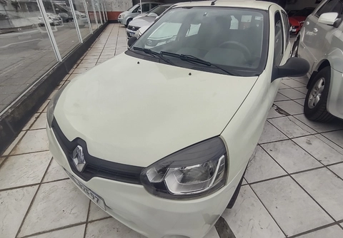 Renault Clio 2014 Branco — foto 1 de 3