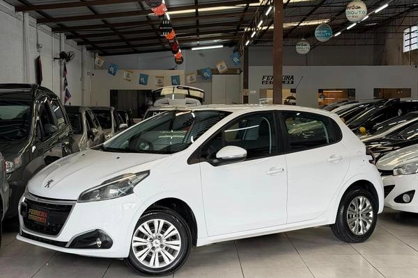 imagem-https://www.socarrao.com.br/sc-vehicle-images-prod/3344746/1787773252696-8400134_6_B_5e8bc12aad.jpeg