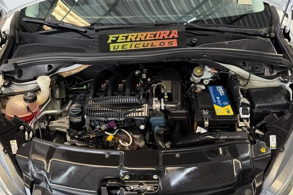 imagem-https://www.socarrao.com.br/sc-vehicle-images-prod/3344746/1787773252707-8400134_2_B_da3e9b99da.jpeg