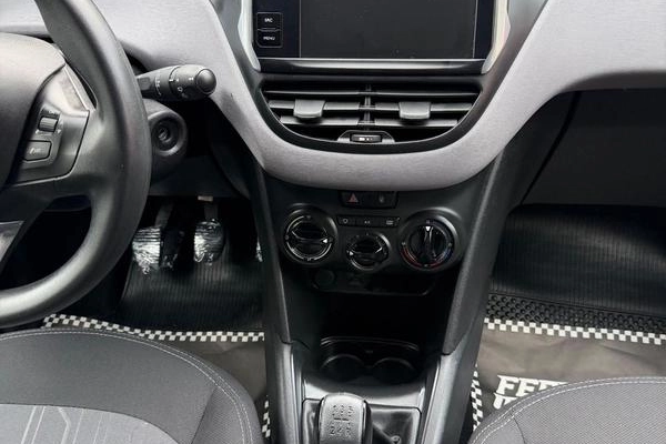 imagem-https://www.socarrao.com.br/sc-vehicle-images-prod/3344746/1787773252716-8400134_10_B_089da6fce2.jpeg