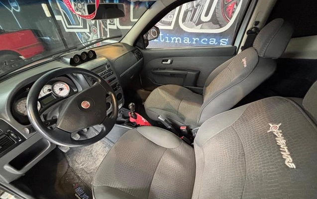 imagem-https://www.socarrao.com.br/sc-vehicle-images-prod/3344748/1789591915089-8274383_12_B_ae6927a2fb.jpeg