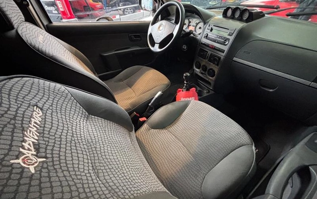 imagem-https://www.socarrao.com.br/sc-vehicle-images-prod/3344748/1789591915091-8274383_13_B_fbaf2e9829.jpeg