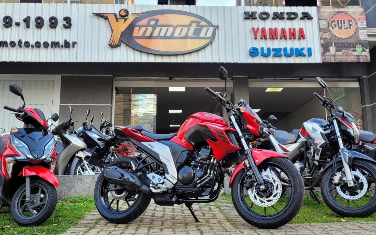 YAMAHA FZ25 250 FAZER FLEX 2023 Vermelho — foto 1 de 3